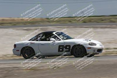 media/Jun-01-2024-CalClub SCCA (Sat) [[0aa0dc4a91]]/Group 3/Qualifying/